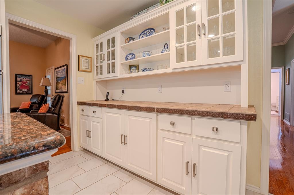 8931 Brierfield Road Granbury, TX 76049 - Photo 16 of 40 Gallery Image 16