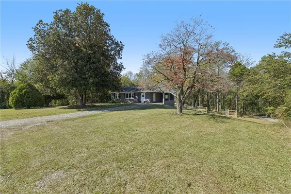 $270,000 | 3073 Gainesville Highway, Alto, GA 30510