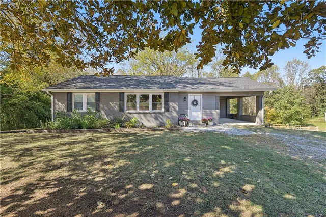 $295,000 | 3073 Gainesville Highway, Alto, GA 30510