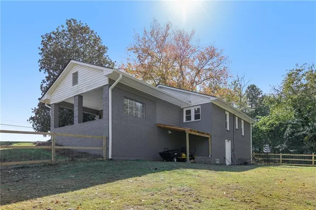 $295,000 | 3073 Gainesville Highway, Alto, GA 30510