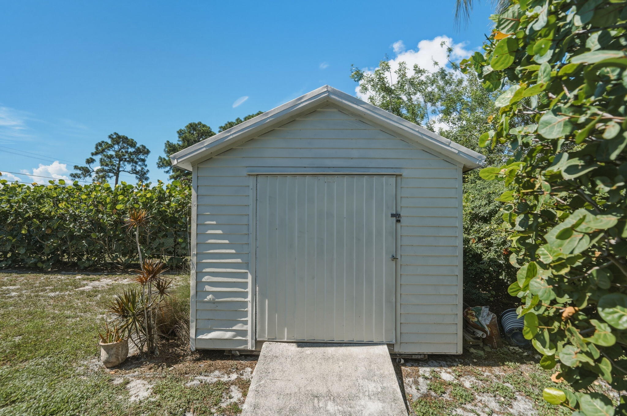 1252 East Madison Avenue Stuart, FL 34996 - Photo 41 of 49 _DSC0394