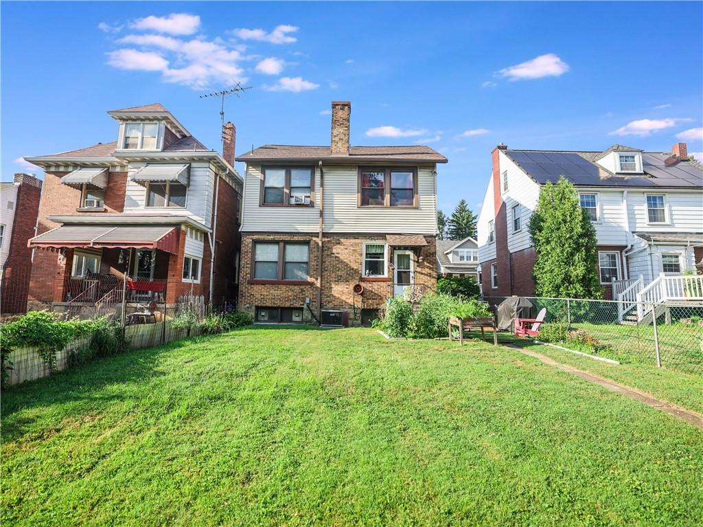 3921 Riddle Street Pittsburgh, PA 15212 - Photo 3 of 17