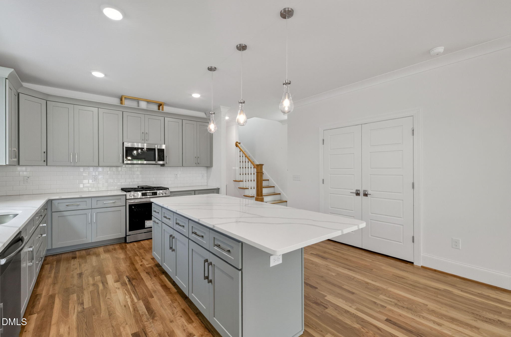 516 Heather Drive, Unit 1/2 Raleigh, NC 27606 - Photo 13 of 48 16-web-or-mls-516 Heather Dr - 16