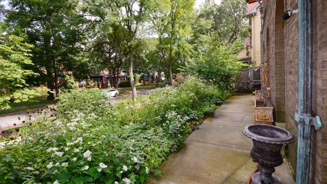 $630,000 | 305 Barton Avenue, Evanston, IL 60202