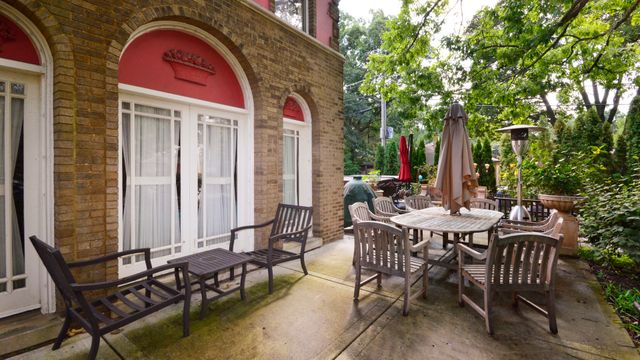 $630,000 | 305 Barton Avenue, Evanston, IL 60202