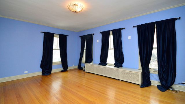 $630,000 | 305 Barton Avenue, Evanston, IL 60202