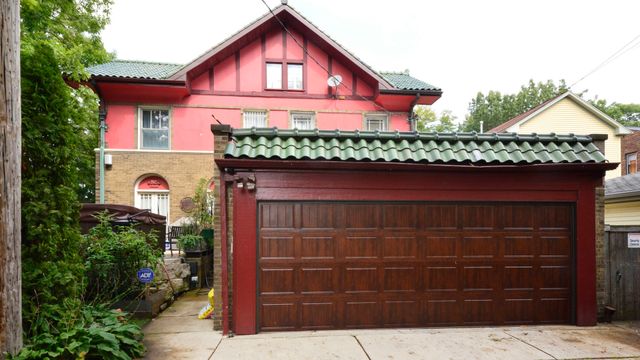 $630,000 | 305 Barton Avenue, Evanston, IL 60202