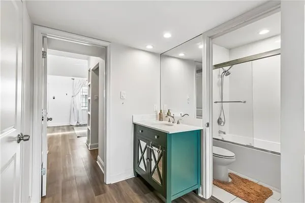 $263,000 | 1765 Coliseum Street, Unit 407, New Orleans, LA 70130