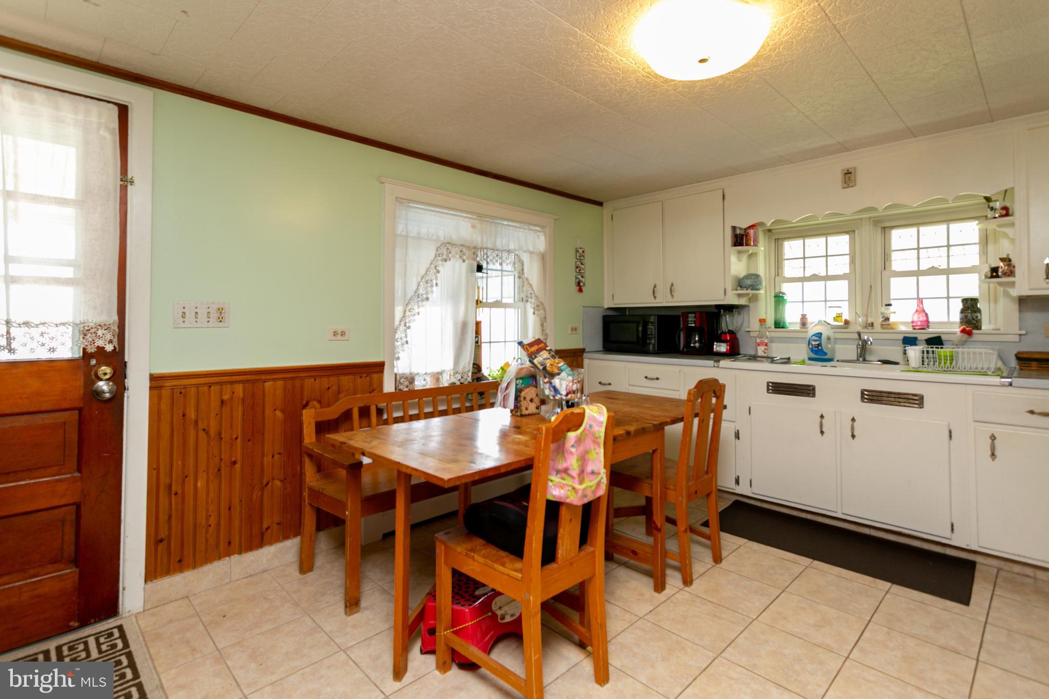 10 Hoch Road Oley, PA 19547 - Photo 4 of 13 Gallery Image 4