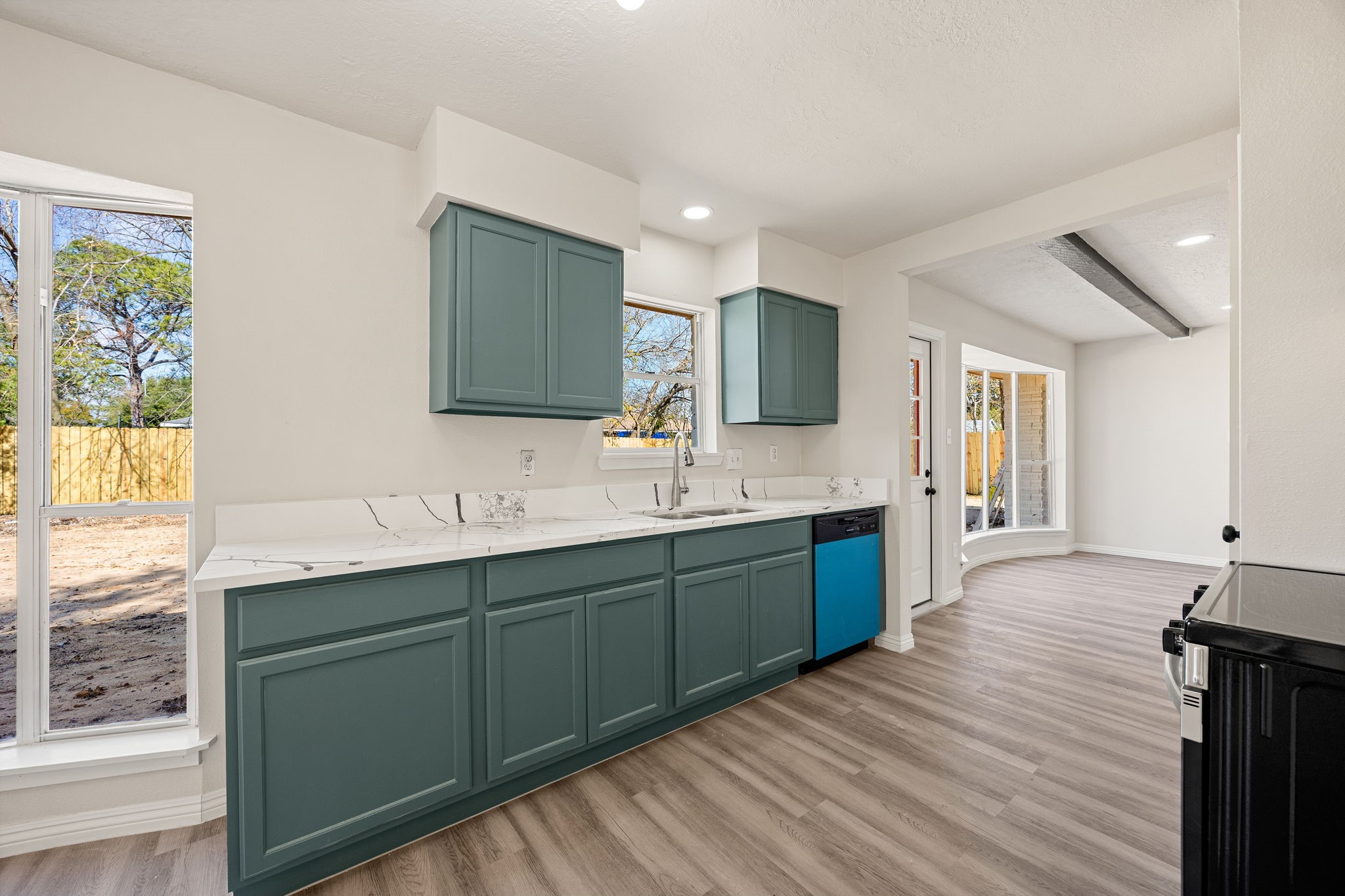 11722 Langdon Lane Houston, TX 77072 - Photo 12 of 34