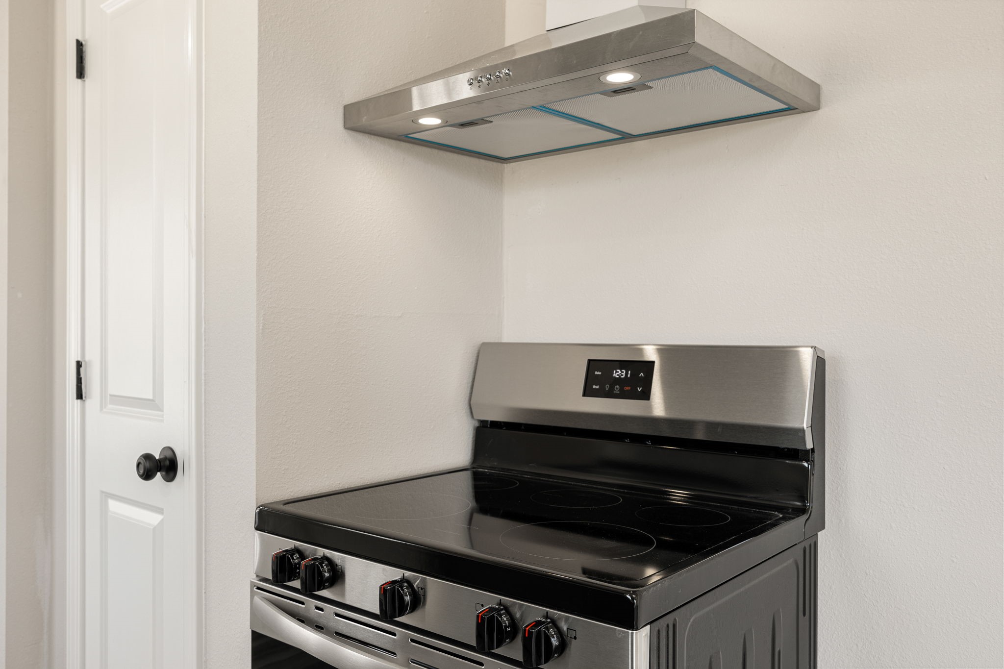 11722 Langdon Lane Houston, TX 77072 - Photo 13 of 34