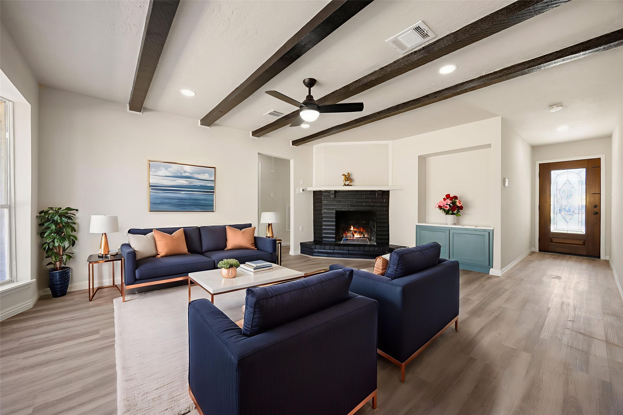 11722 Langdon Lane Houston, TX 77072 - Photo 2 of 34 *Virtually Staged*