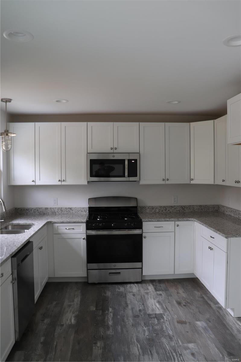 411 Cardiff Lane Manchester, MO 63021 - Photo 10 of 21 Gallery Image 10