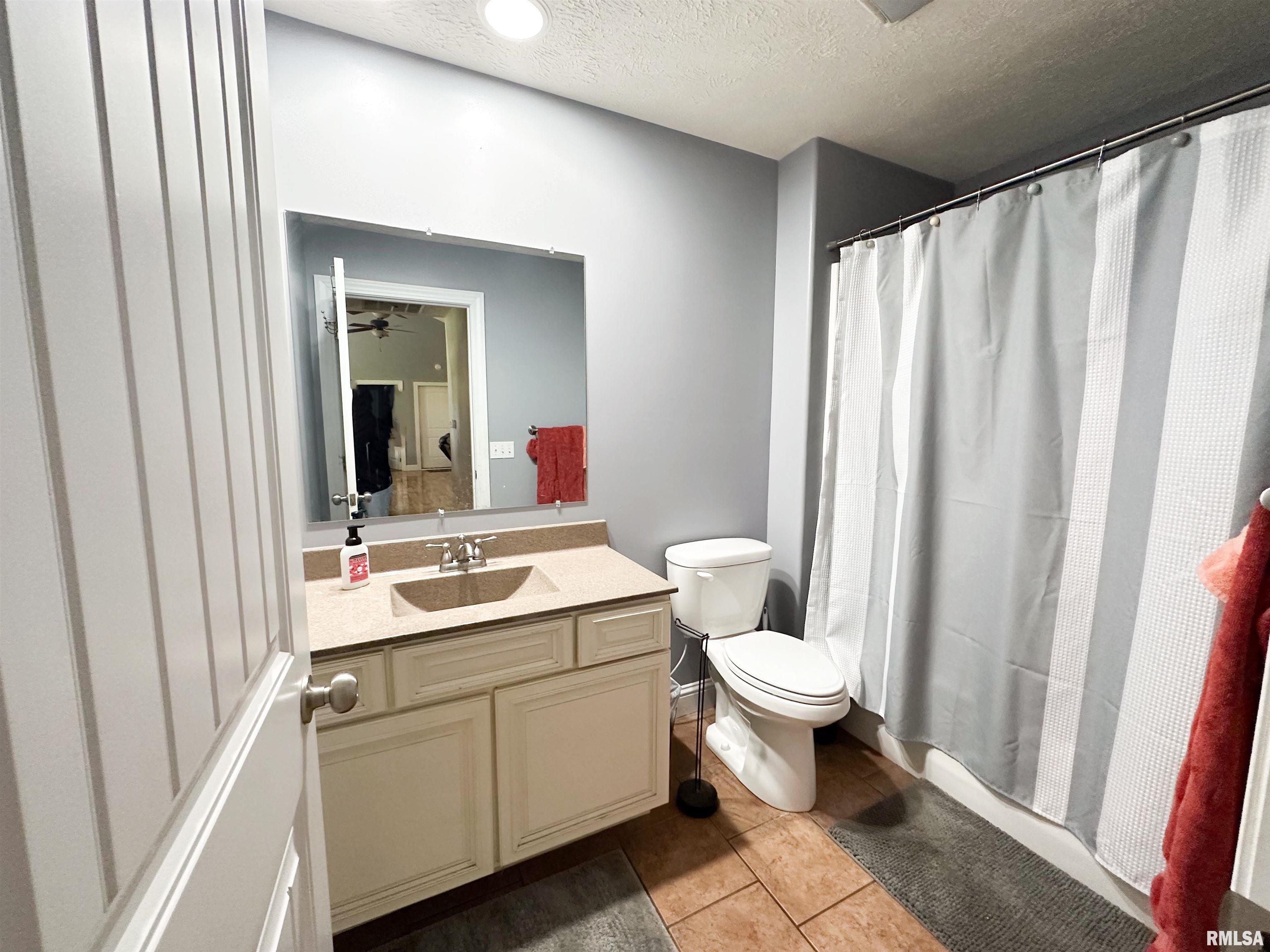 15784 Ciara Road Marion, IL 62959 - Photo 23 of 25