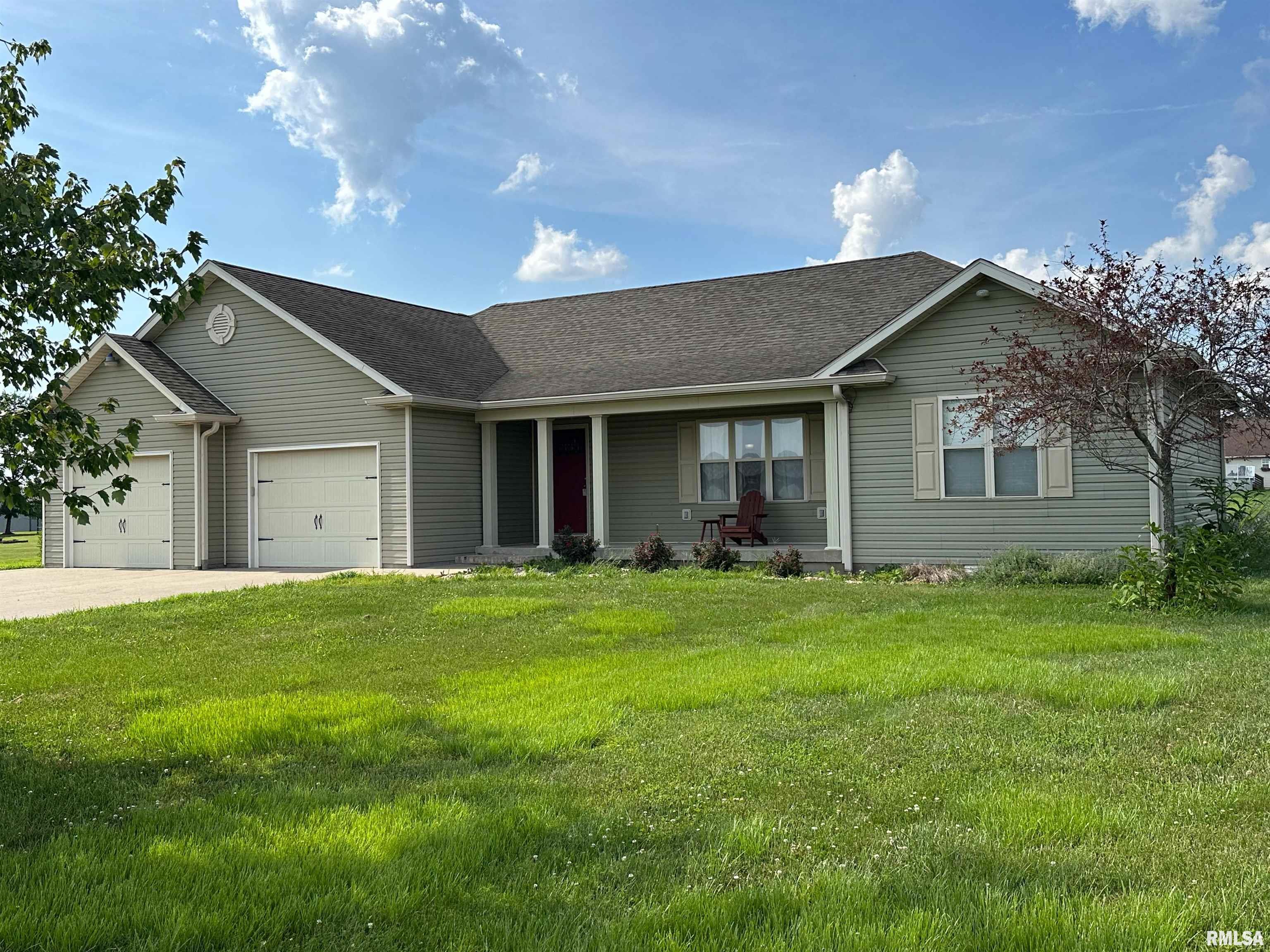 15784 Ciara Road Marion, IL 62959 - Photo 3 of 25