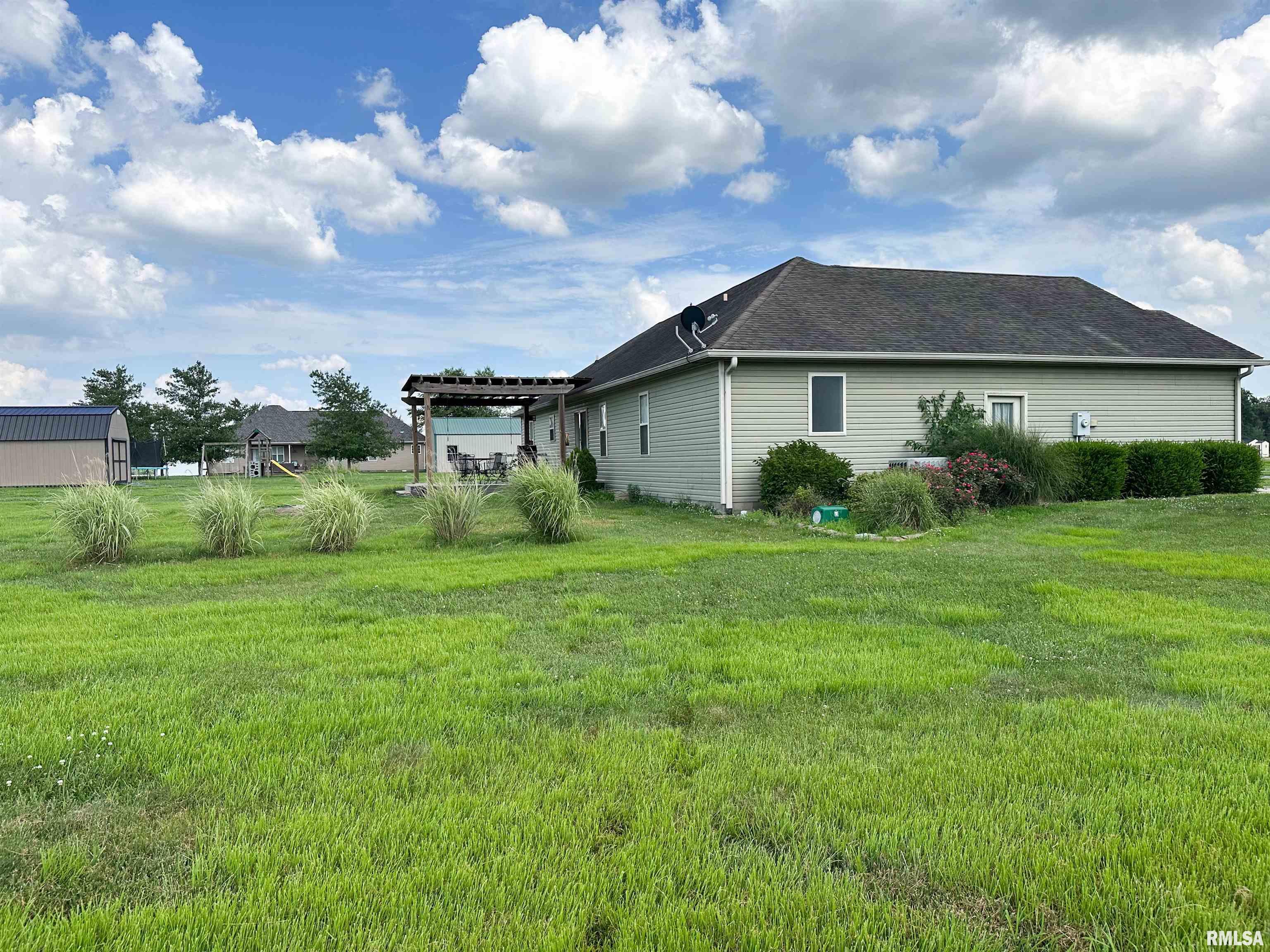 15784 Ciara Road Marion, IL 62959 - Photo 6 of 25