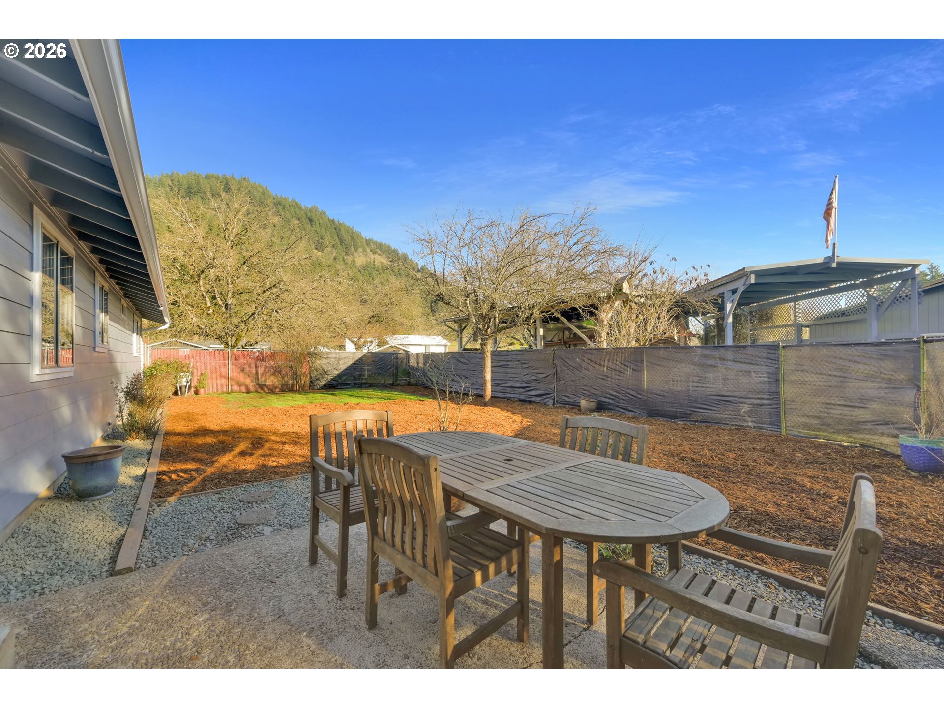 34792 Row River Road Cottage Grove, OR 97424 - Photo 23 of 45