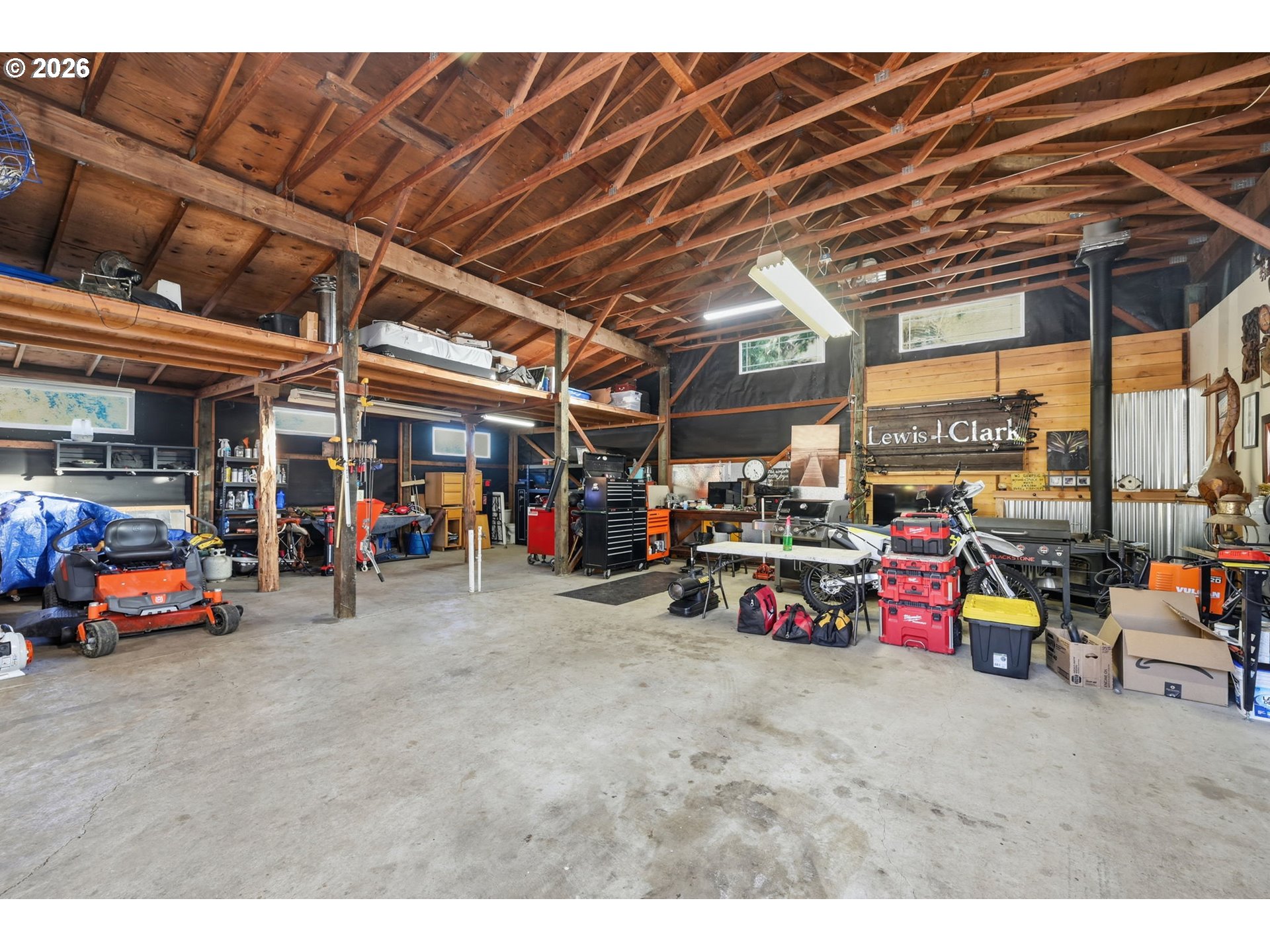 34792 Row River Road Cottage Grove, OR 97424 - Photo 32 of 45