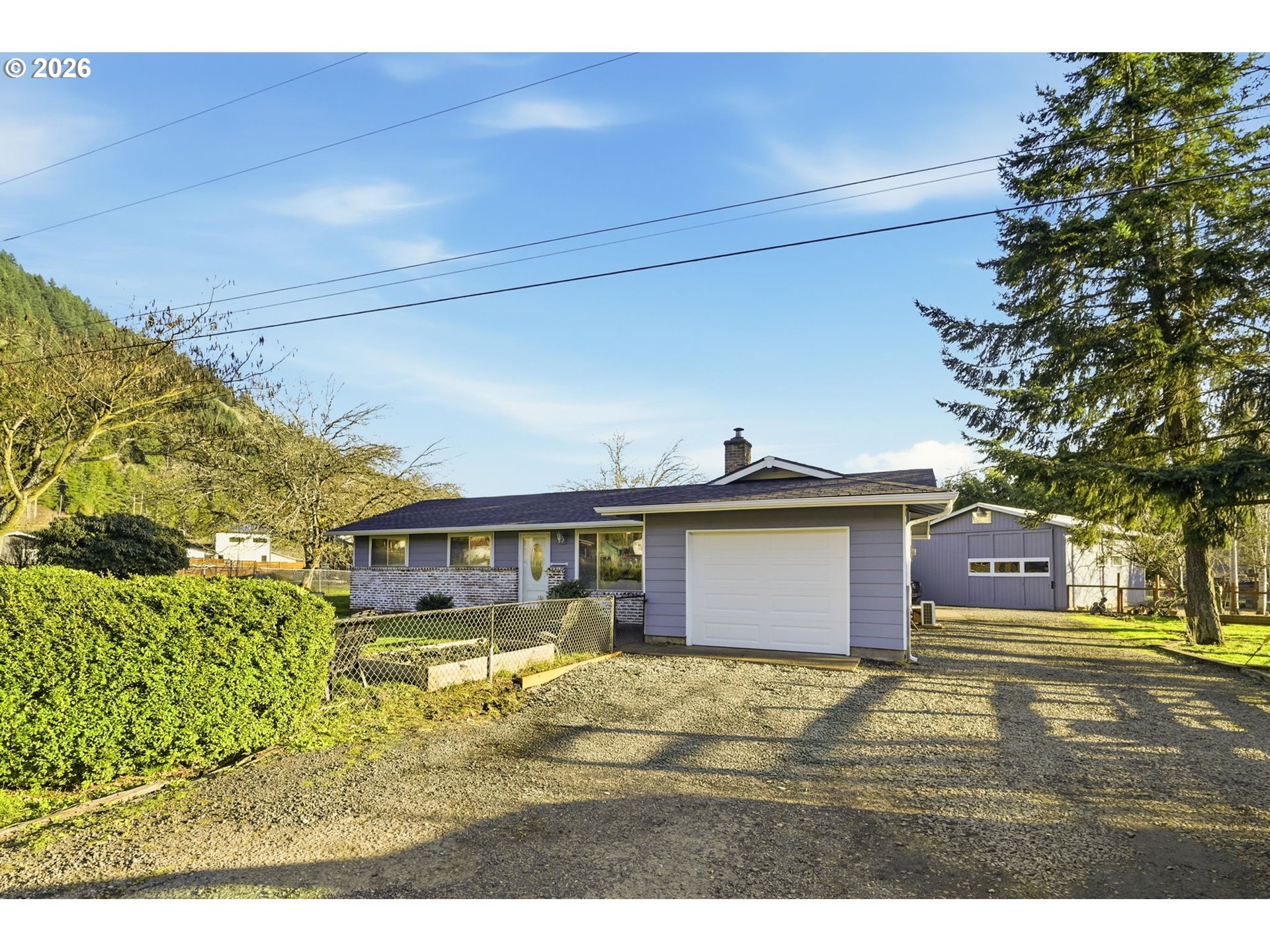 34792 Row River Road Cottage Grove, OR 97424 - Photo 34 of 45