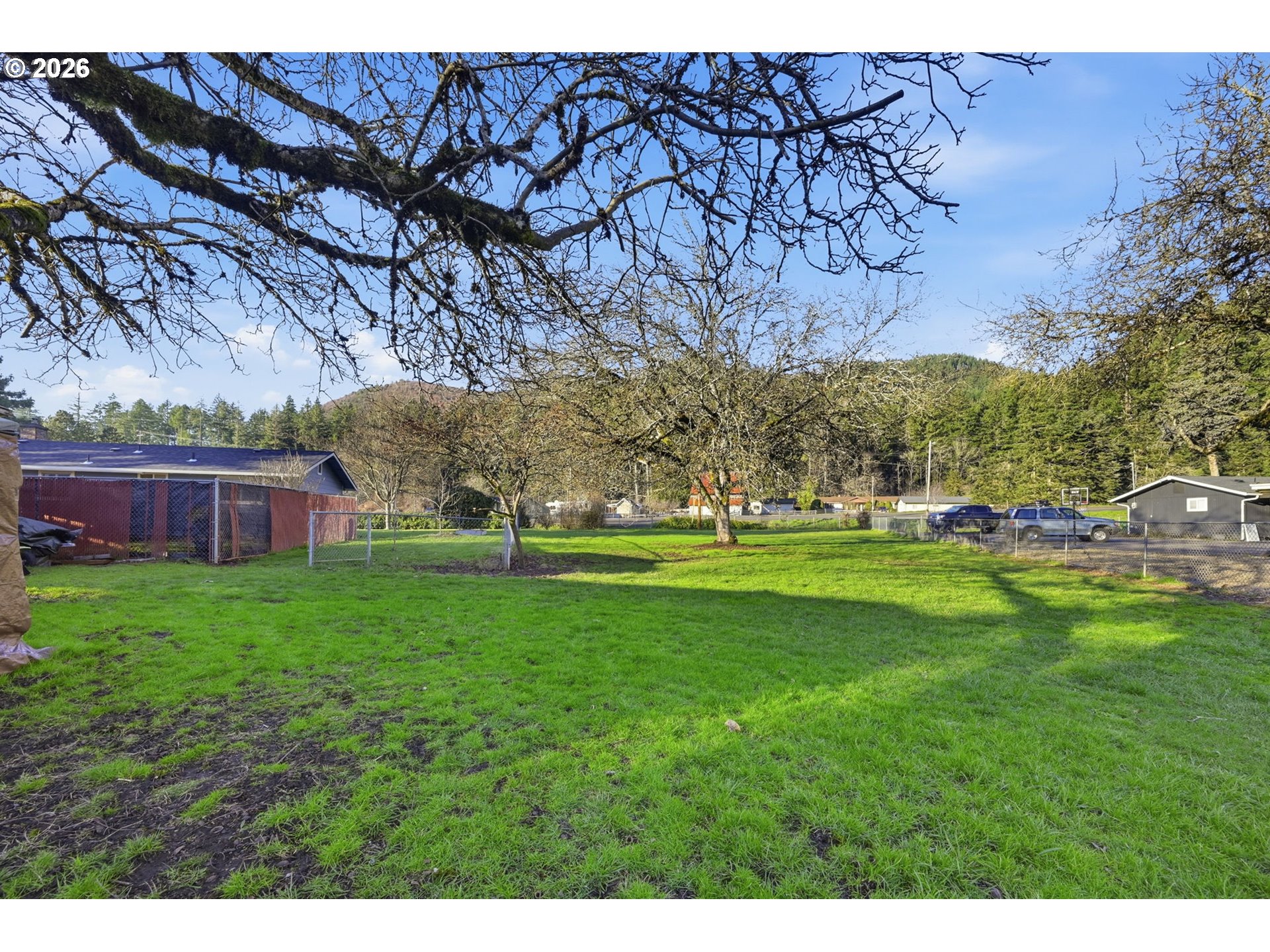 34792 Row River Road Cottage Grove, OR 97424 - Photo 42 of 45