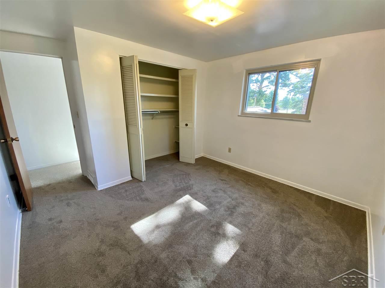 5161 McCarty Road Saginaw, MI 48603 - Photo 25 of 29 50014438-24.JPG