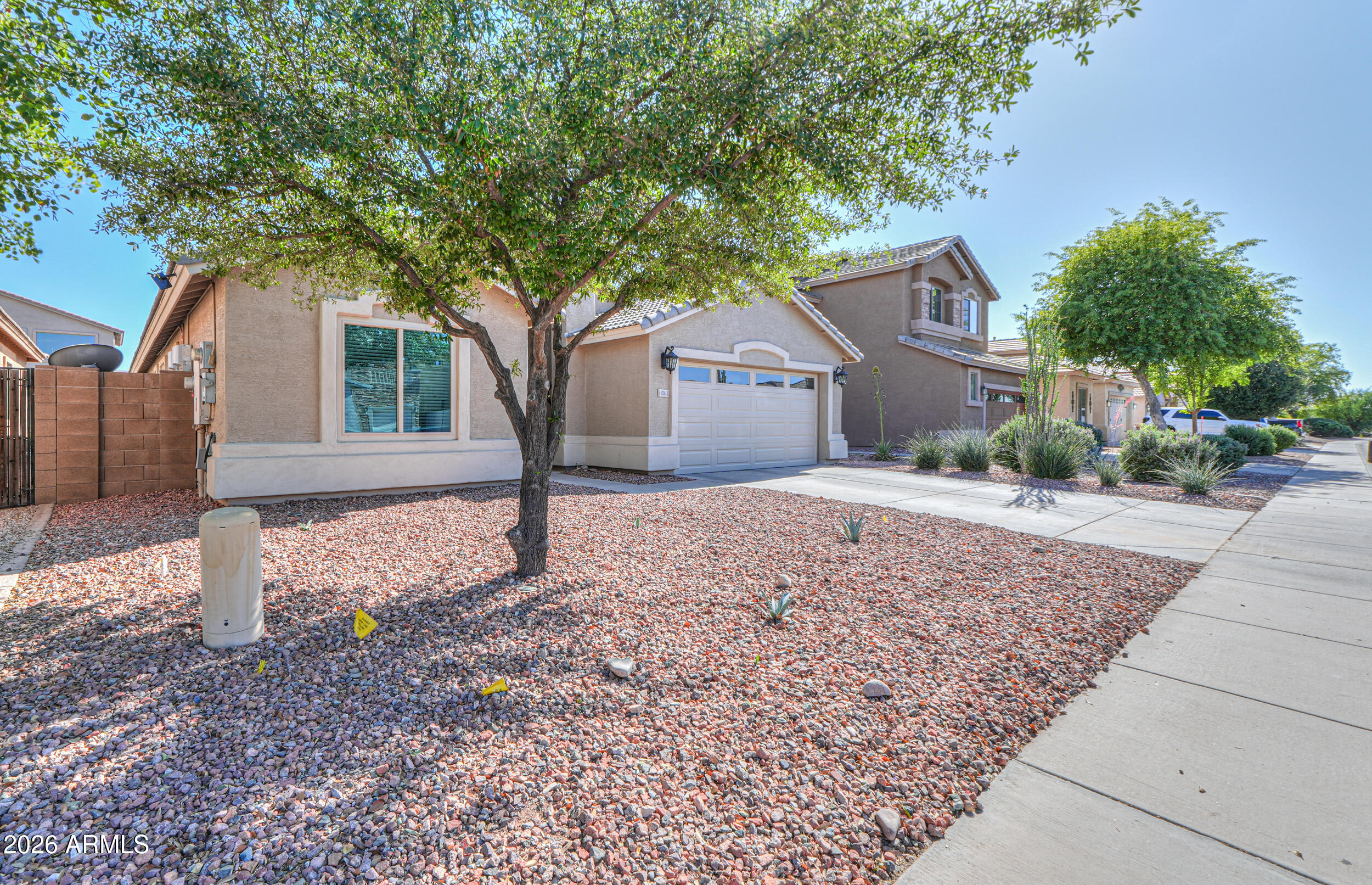 43843 Roth Road Maricopa, AZ 85138 - Photo 3 of 53 02