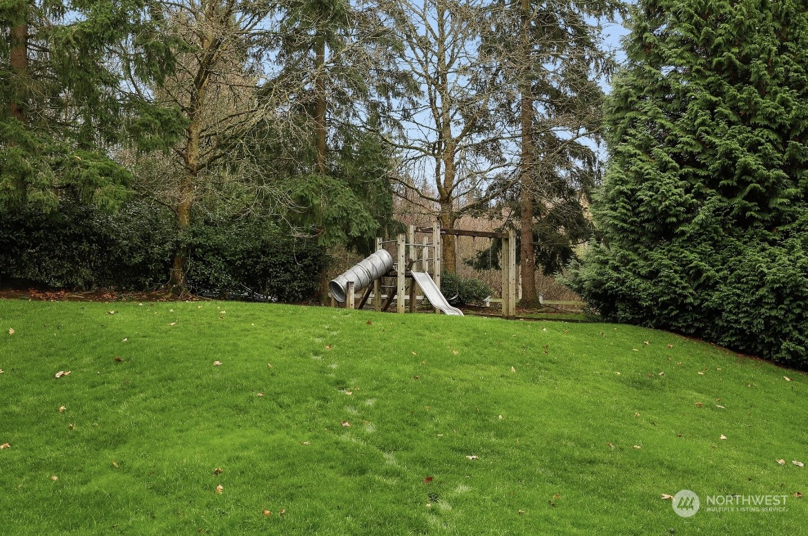 7453 Newcastle Golf Club Road, Unit F102 Newcastle, WA 98059 - Photo 21 of 23 Gallery Image 21