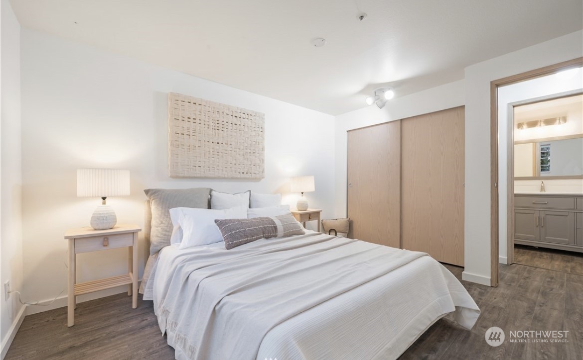7453 Newcastle Golf Club Road, Unit F102 Newcastle, WA 98059 - Photo 10 of 23 Gallery Image 10
