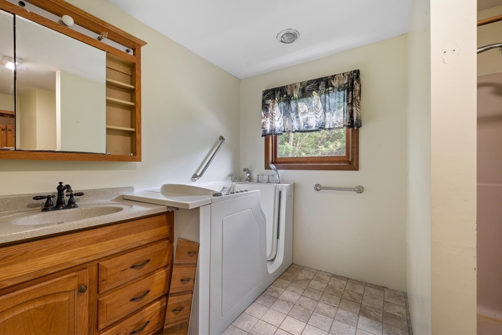 60 Hale Road Hubbardston, MA 01452 - Photo 23 of 34 Gallery Image 23