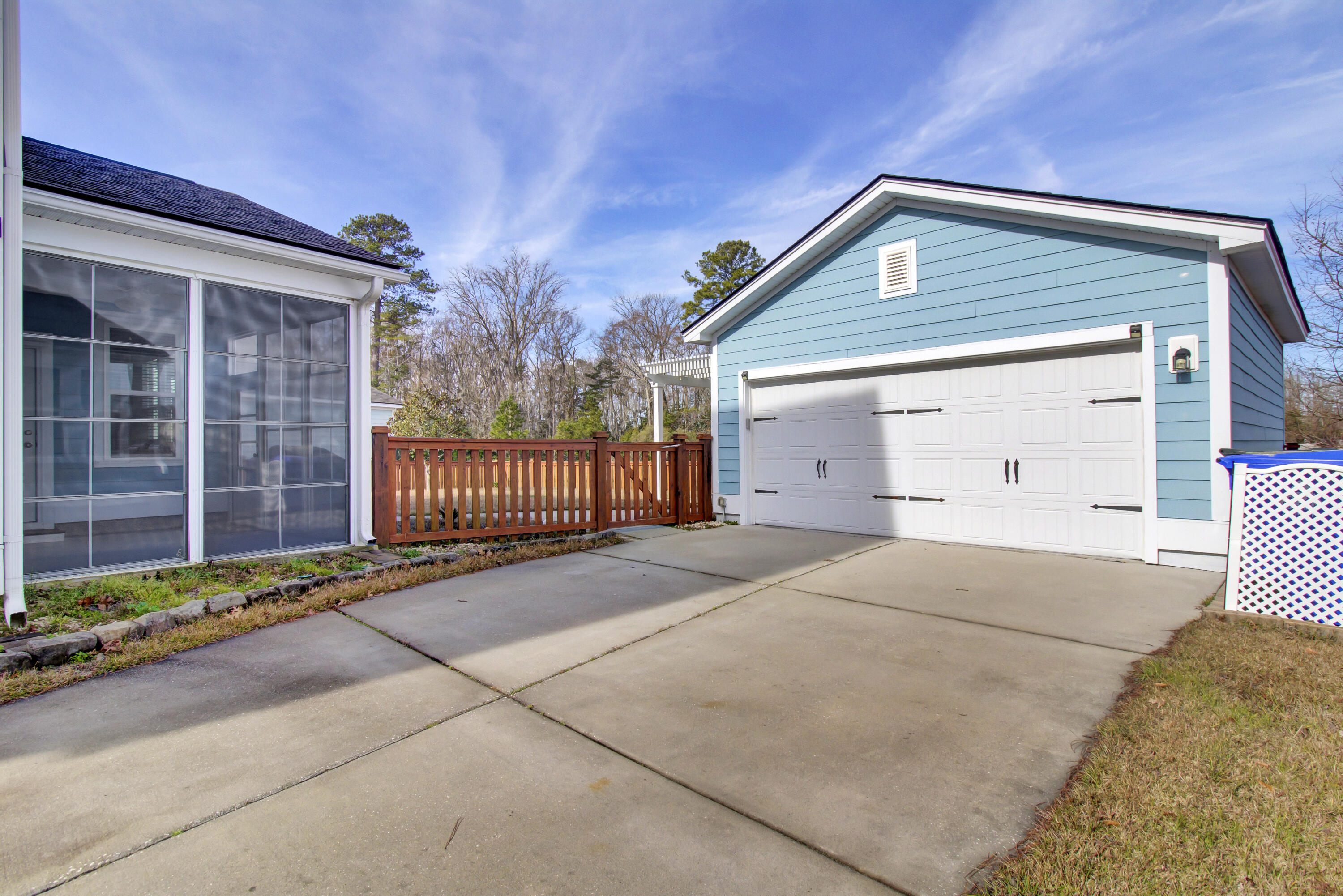 1853 Bermuda Stone Road Charleston, SC 29414 - Photo 27 of 32 Detached garage