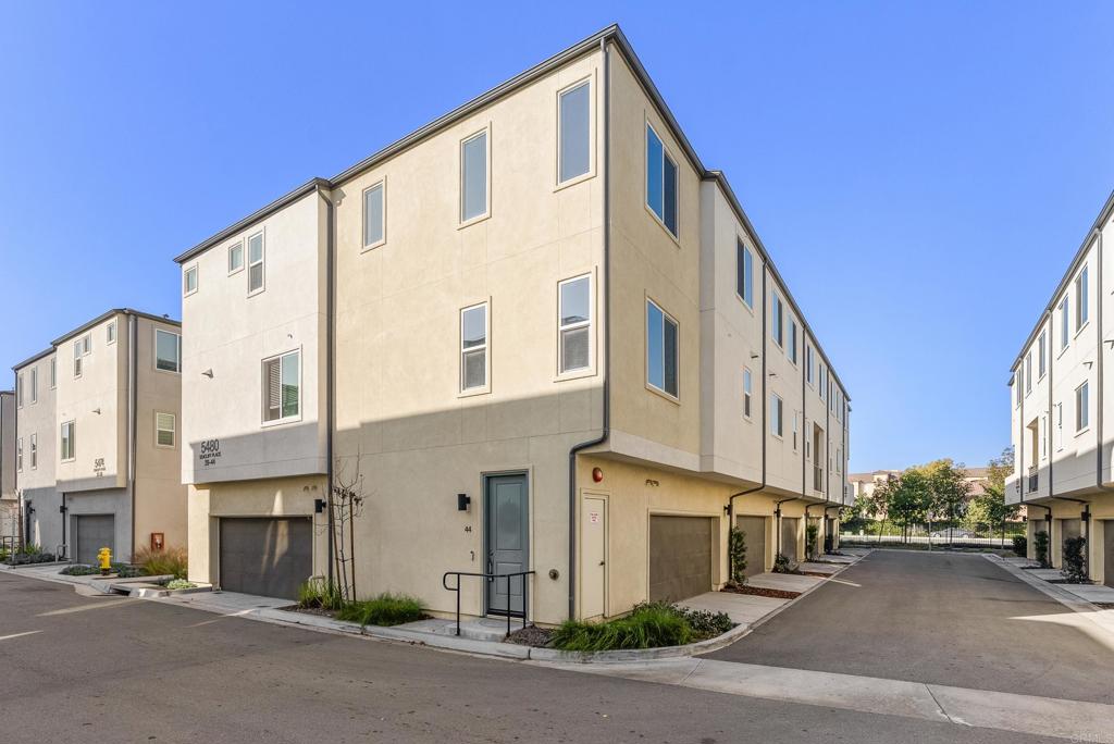 5480 Seacliff Place, Unit 44 Otay Mesa, CA 92154 - Photo 26 of 36