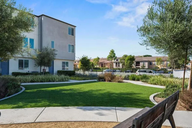 $2,995 | 5480 Seacliff Place, Unit 44, Otay Mesa, CA 92154