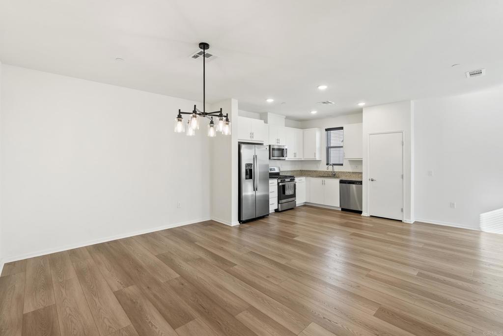 5480 Seacliff Place, Unit 44 Otay Mesa, CA 92154 - Photo 5 of 36