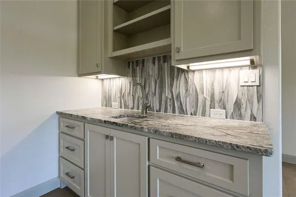 $599,900 | 2710 Savanah Oaks Bend, Abilene, TX 79602