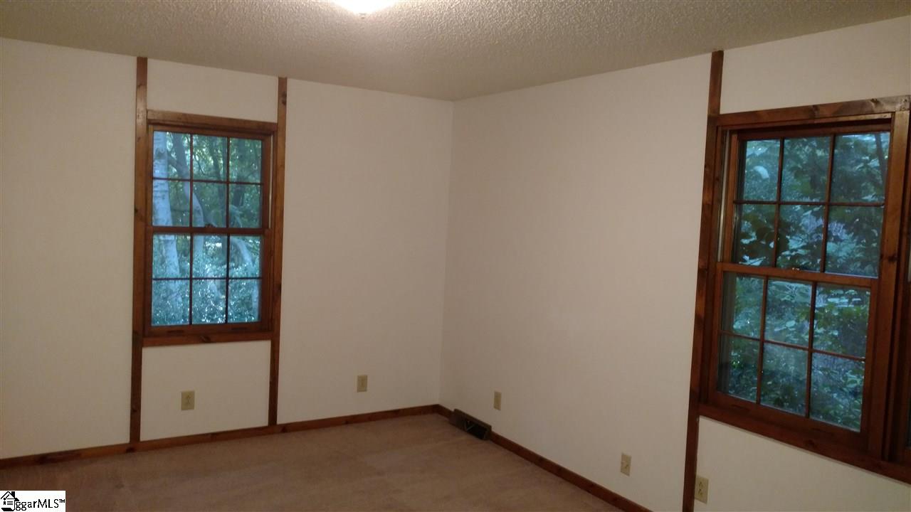 229 State Rd S-42-7477 Greer, SC 29651 - Photo 13 of 20 Gallery Image 13