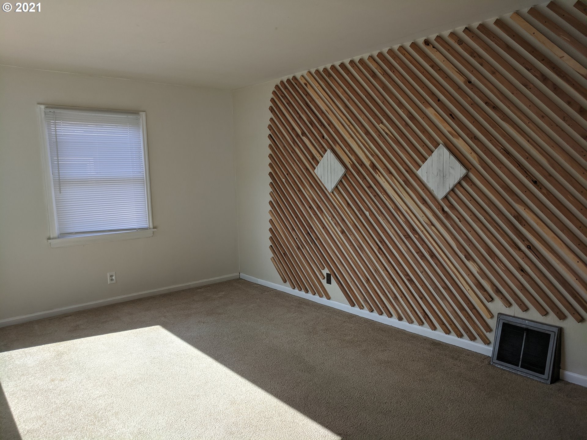 653 Northwest 8th Street Pendleton, OR 97801 - Photo 13 of 32