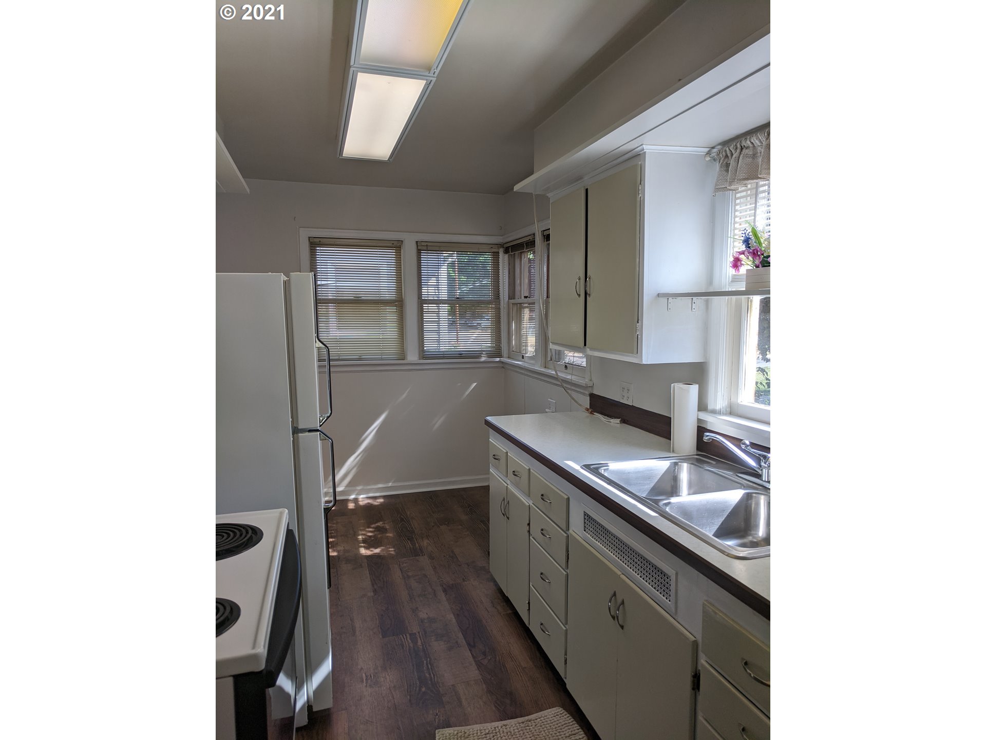 653 Northwest 8th Street Pendleton, OR 97801 - Photo 18 of 32