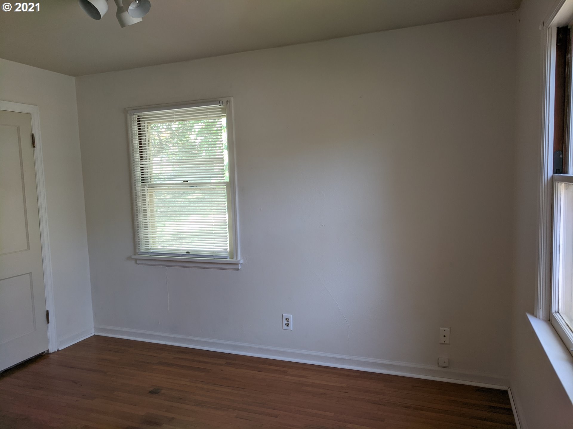 653 Northwest 8th Street Pendleton, OR 97801 - Photo 25 of 32