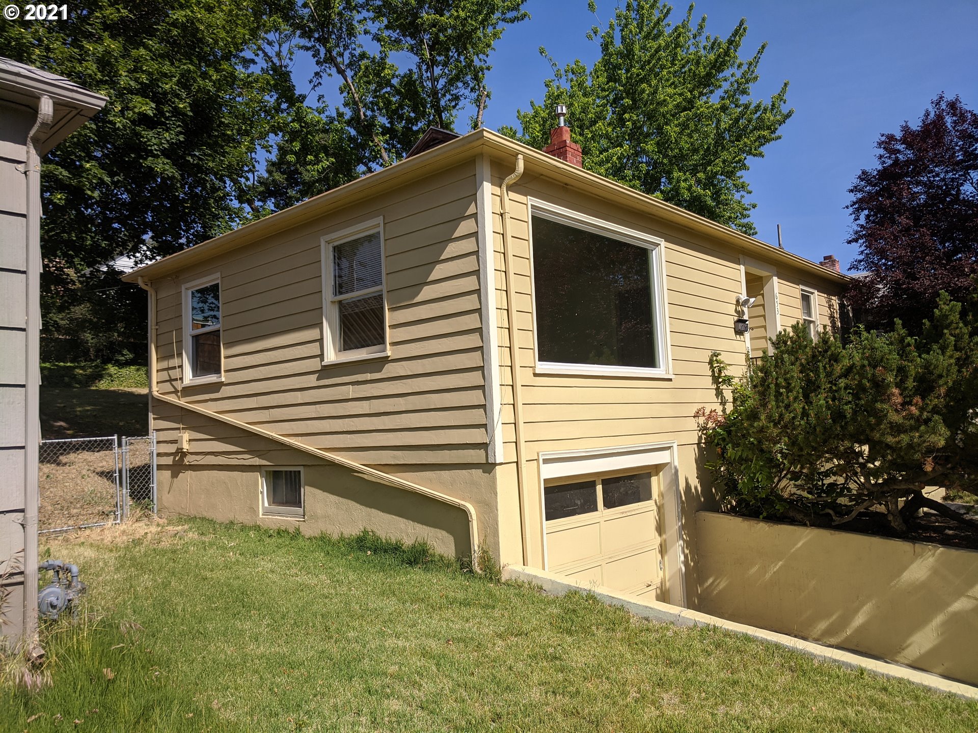 653 Northwest 8th Street Pendleton, OR 97801 - Photo 9 of 32