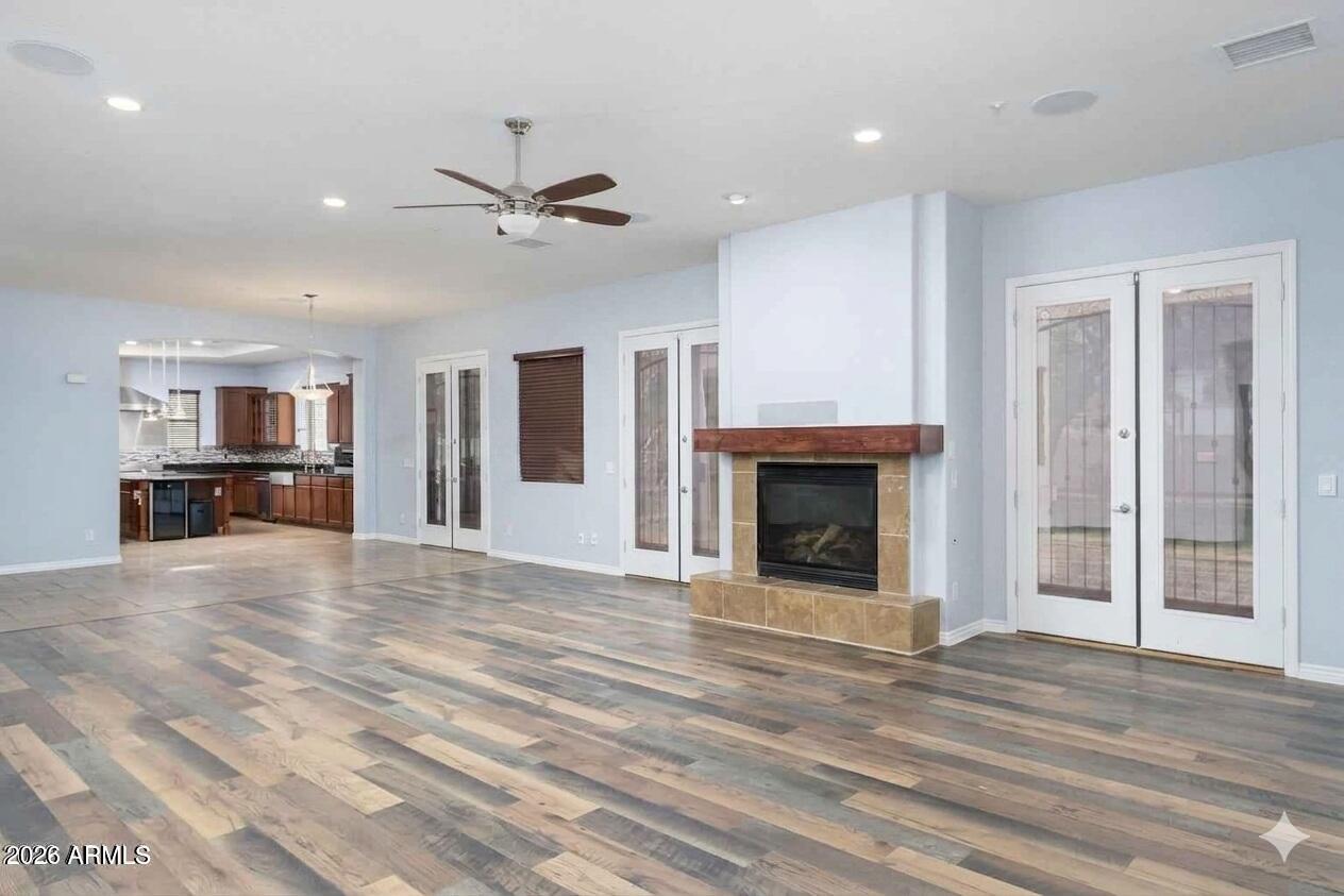 4610 West Coplen Farms Road Laveen, AZ 85339 - Photo 11 of 37 GreatRoom