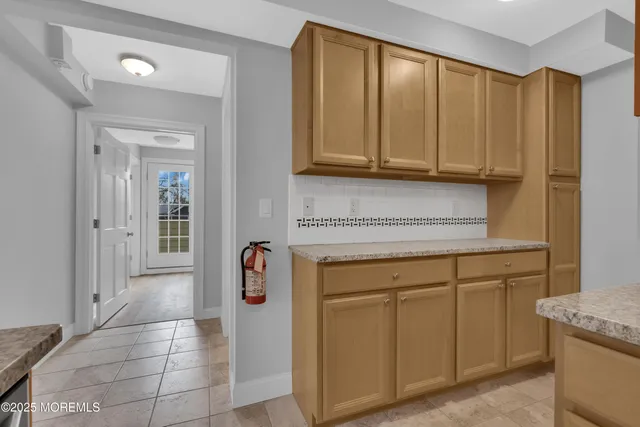 $2,650 | 223 Maple Avenue, Unit 2, Red Bank, NJ 07701