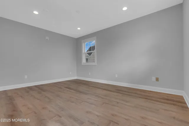 $2,650 | 223 Maple Avenue, Unit 2, Red Bank, NJ 07701