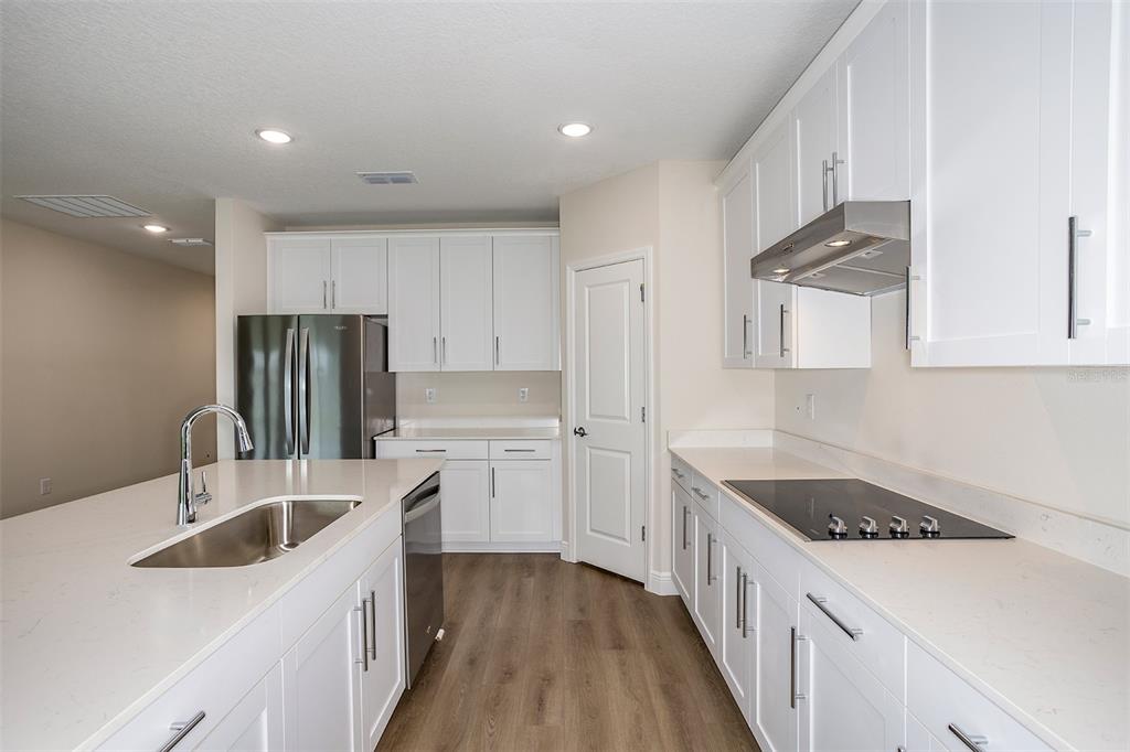 9859 Govreau Road Wesley Chapel, FL 33545 - Photo 11 of 27