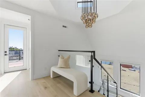 $6,490,000 | 17007 Edgewater Lane, Huntington Beach, CA 92649