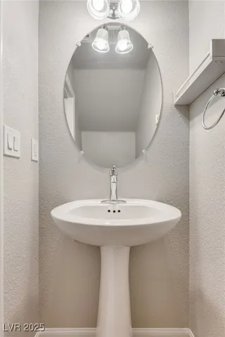 $2,300 | 9189 Verdugo Ridge Court, Las Vegas, NV 89148