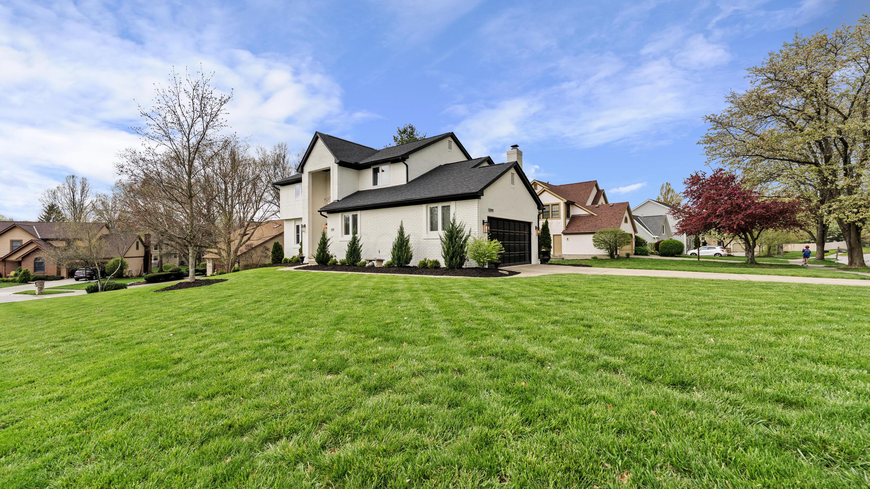 1099 Riva Ridge Boulevard Columbus, OH 43230 - Photo 51 of 55 front of house3