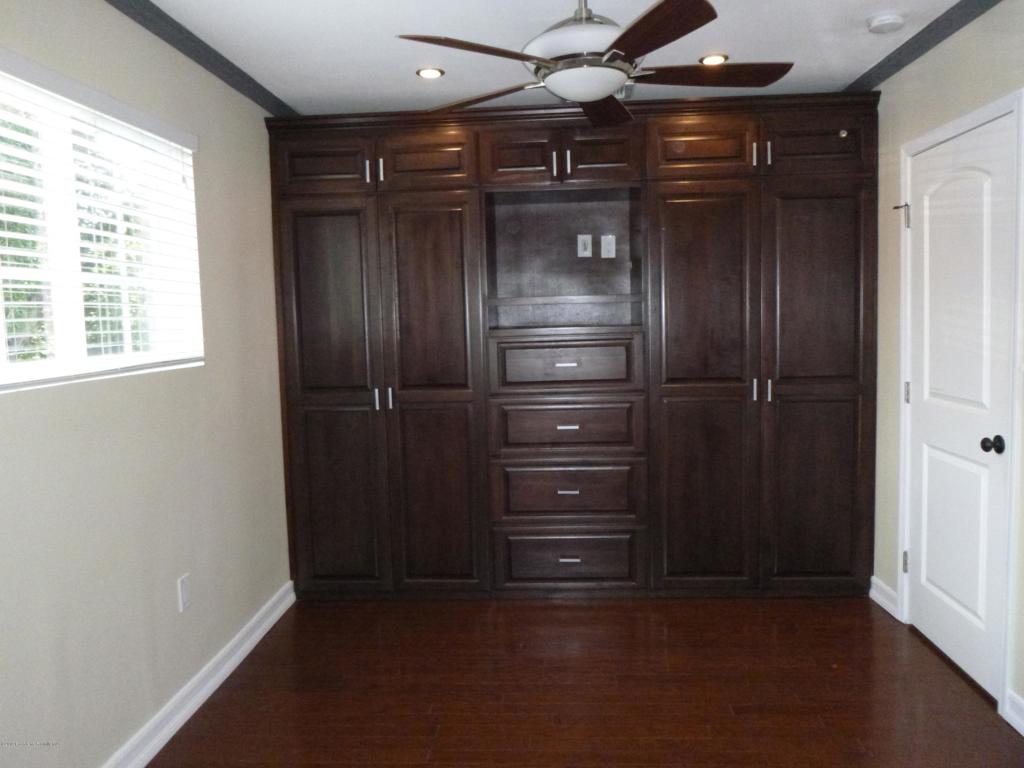 770 West Altadena Drive Altadena, CA 91001 - Photo 14 of 24 P1040067