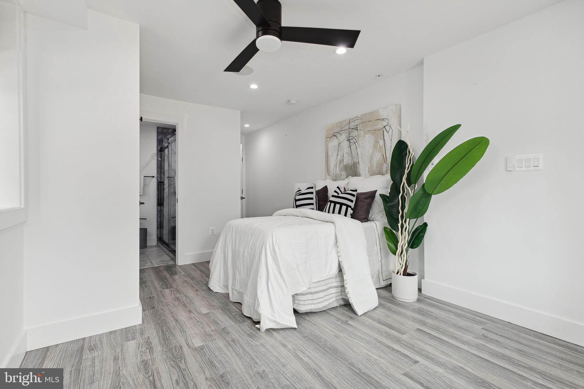 1130 Columbia Road Northwest, Unit 1 Washington, DC 20009 - Photo 11 of 20 Primary Bedroom