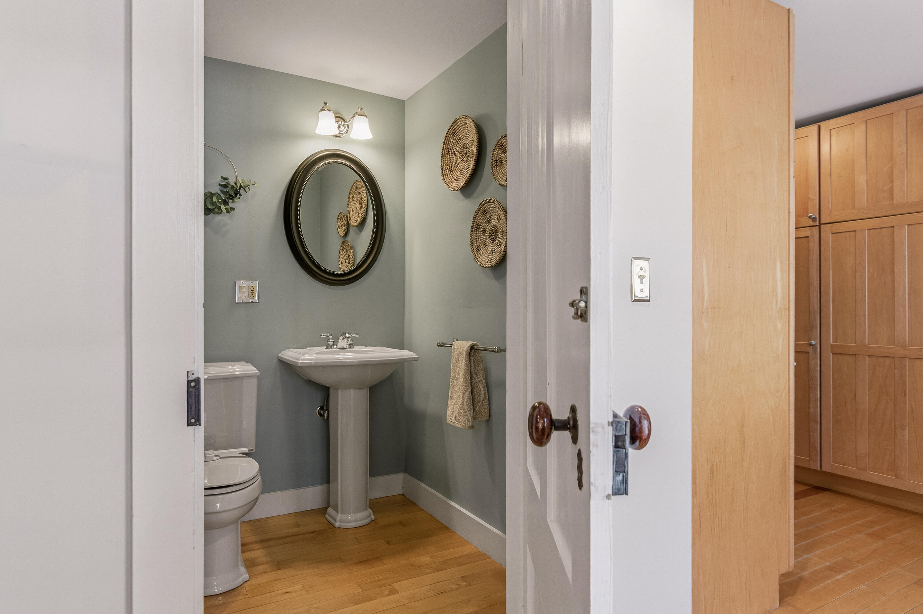 387 Danforth Street, Unit 1 Portland, ME 04102 - Photo 21 of 43 28_387 Danforth St Unit 1_MorneauStudios