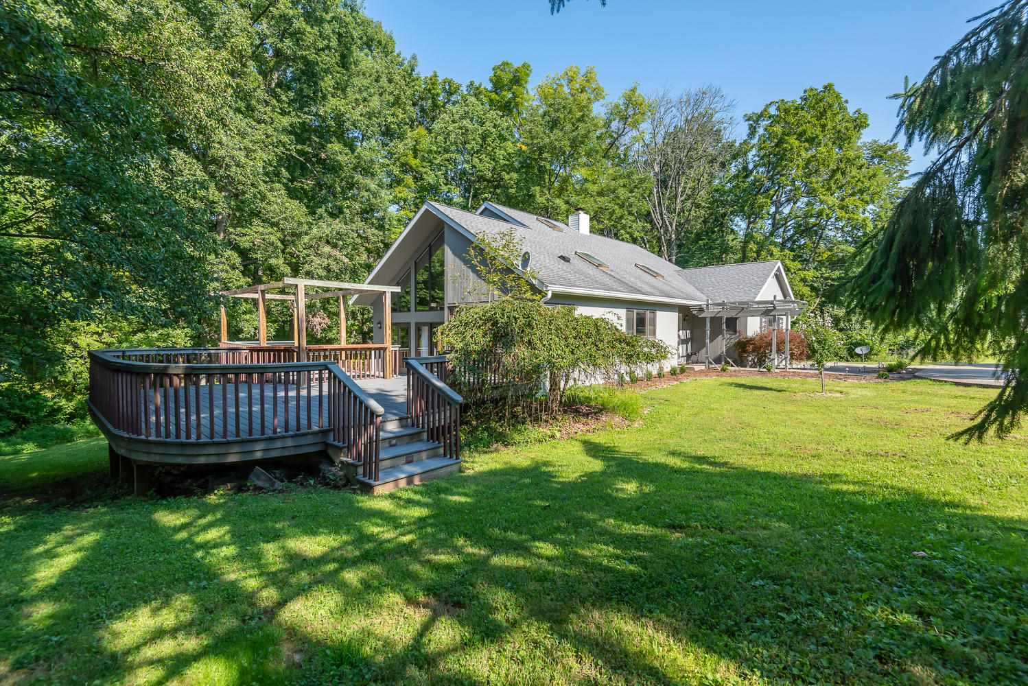 4897 East Inverness Woods Road Bloomington, IN 47401 - Photo 6 of 36 Gallery Image 6